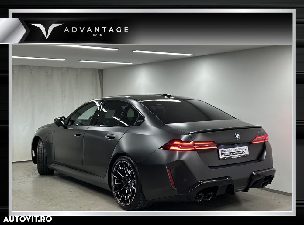BMW M5 xDrive AT PHEV - 3