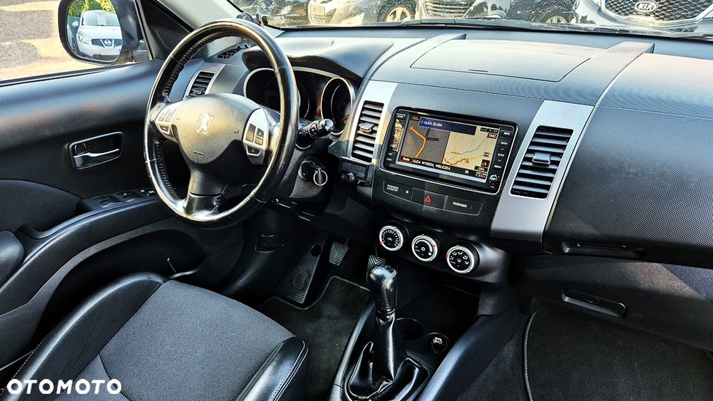 Peugeot 4007 - 36