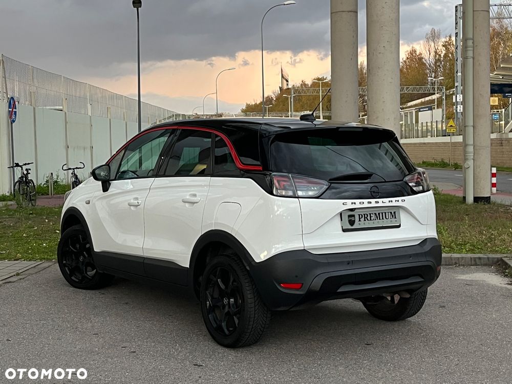 Opel Crossland 1.2 T GS Line - 8