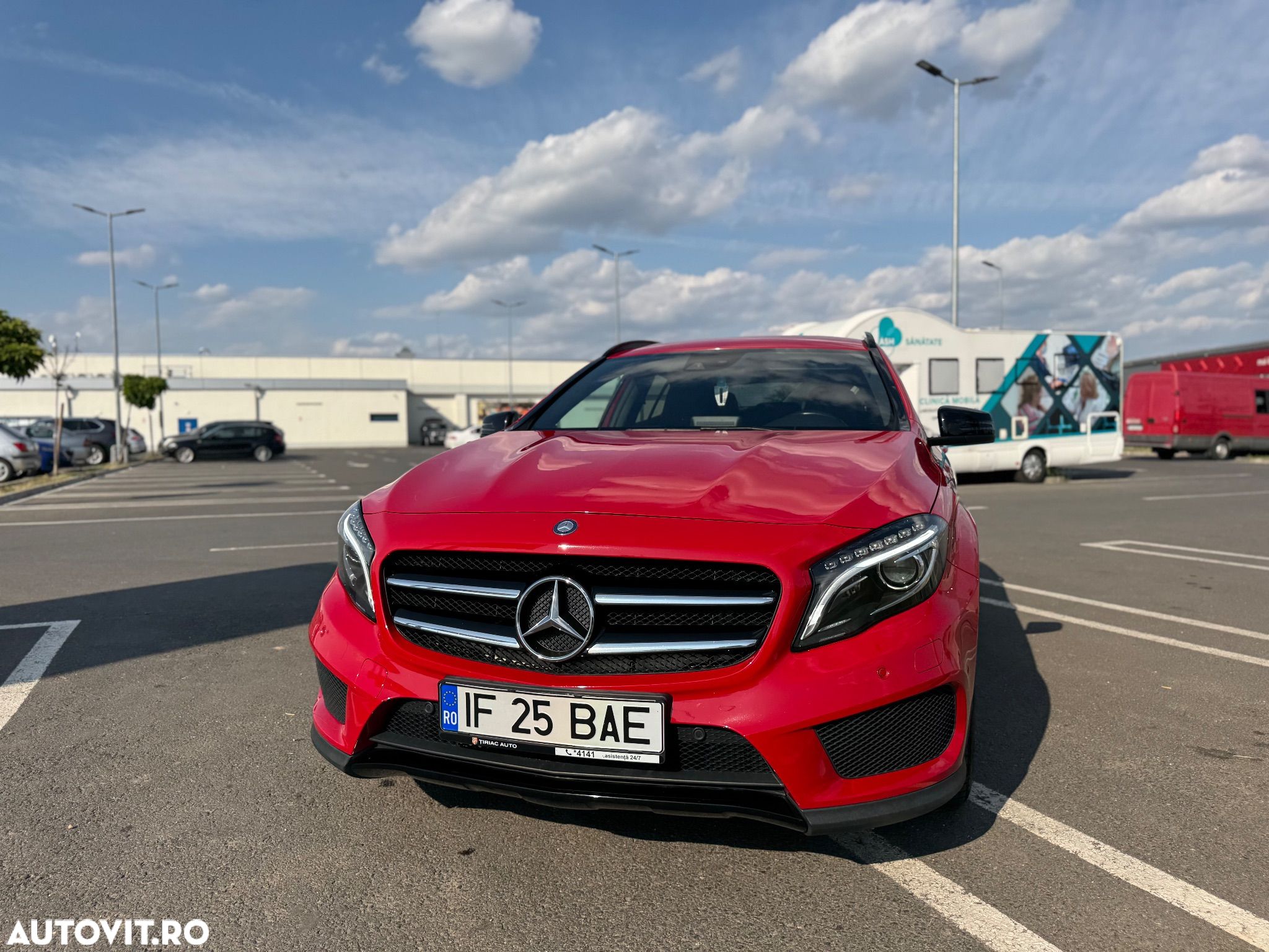 Mercedes-Benz GLA 220 d 4MATIC Aut. - 1