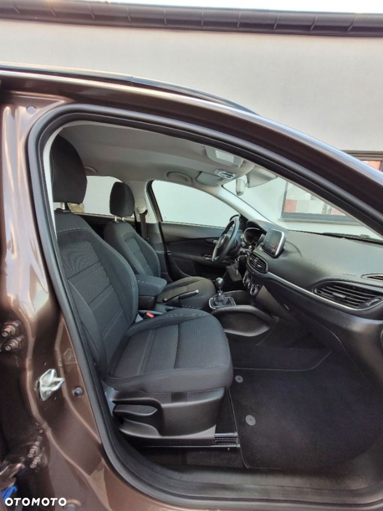 Fiat Tipo 1.4 T-Jet 16v S-Design - 20