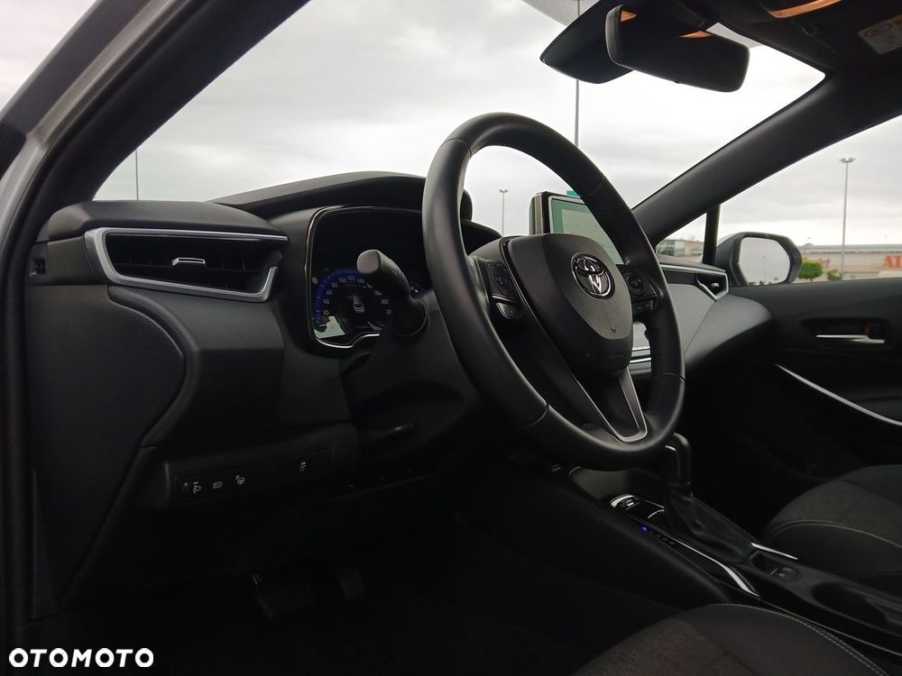 Toyota Corolla 1.8 Hybrid Comfort - 19