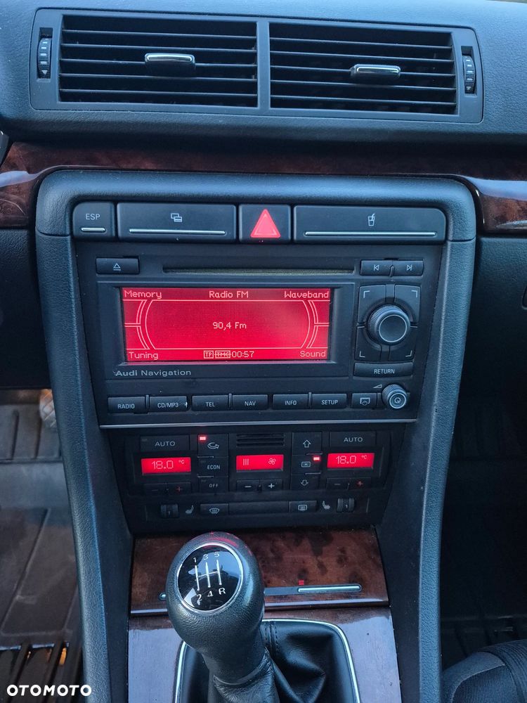 Audi A4 Avant 1.8 T - 16