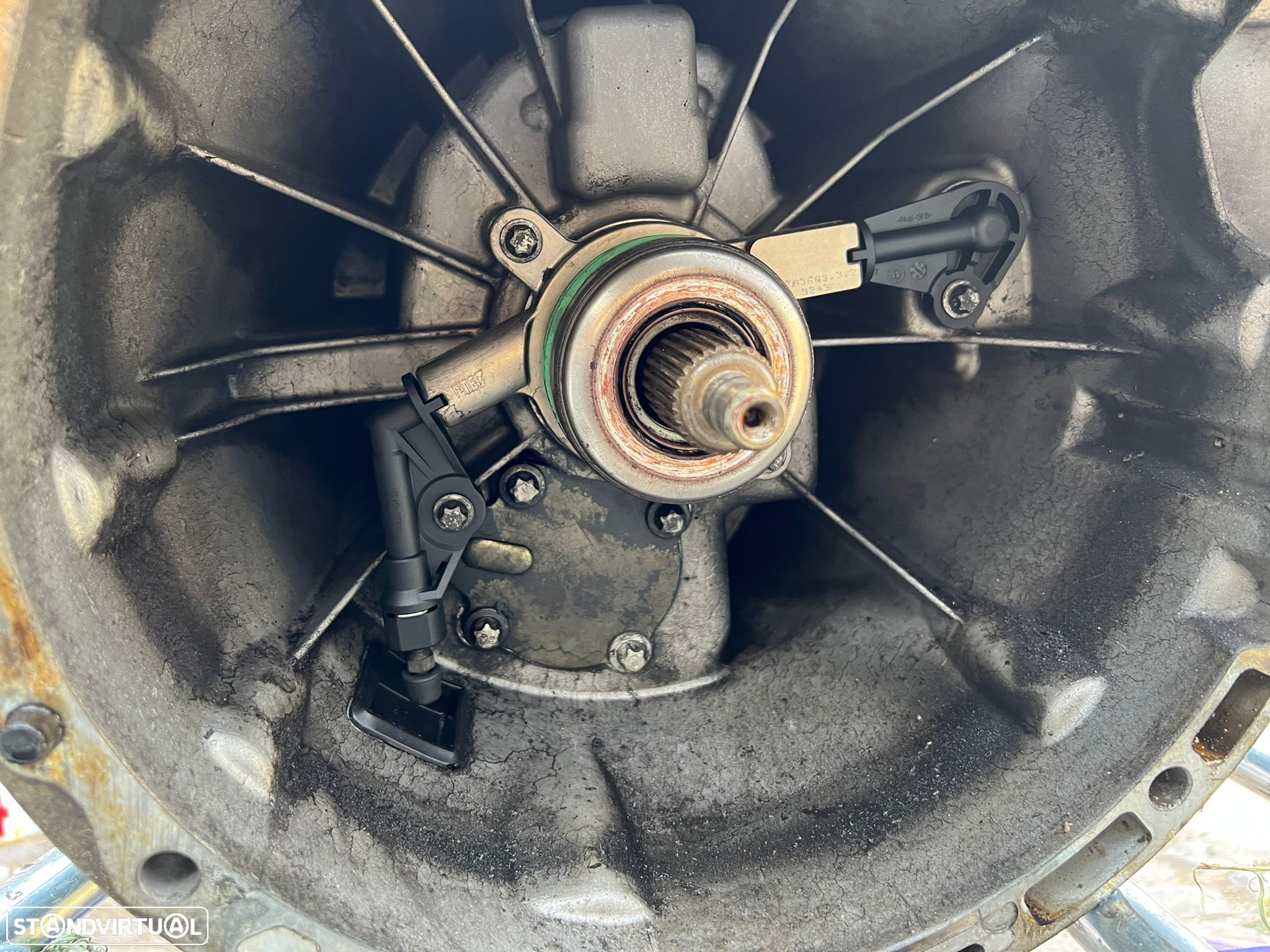Caixa velocidades Mercedes Sprinter 213, 313, 413 do ano 2005 - 1