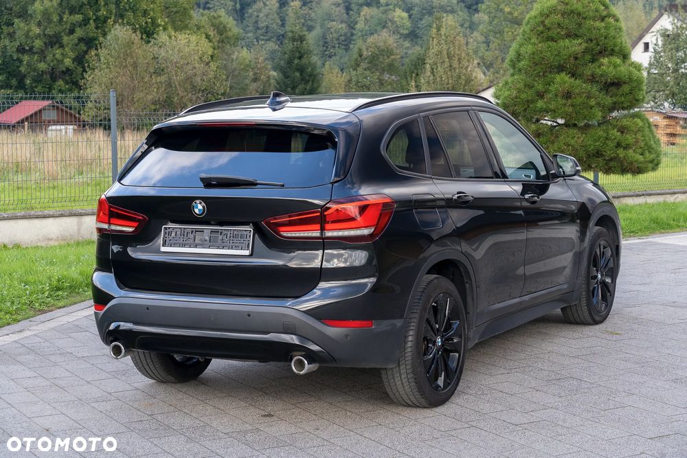 BMW X1 xDrive20d Sport Line - 2
