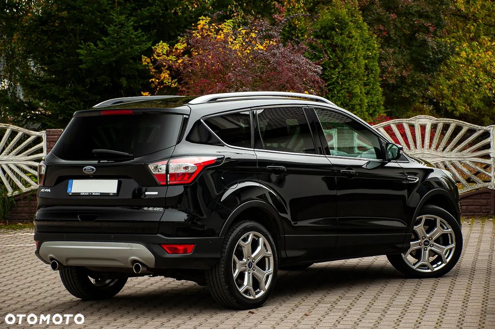 Ford Kuga 1.5 EcoBoost 2x4 Business Edition - 13