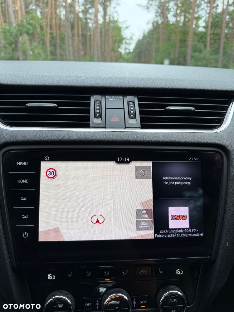 Skoda Octavia 1.6 TDI DSG Premium Edition - 26