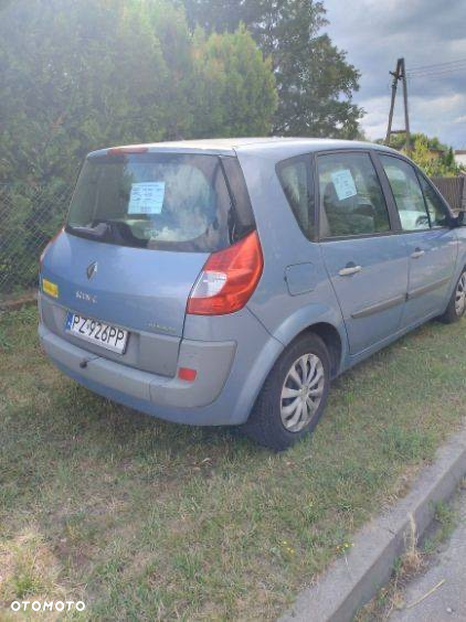 Renault Scenic - 2