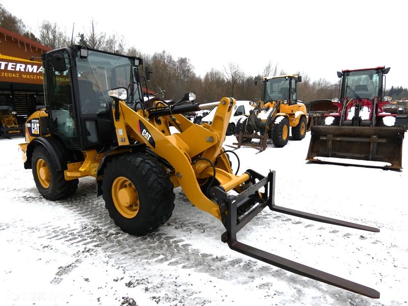 Caterpillar 906H Z Niemiec / Tylko 3,965mth / - 4