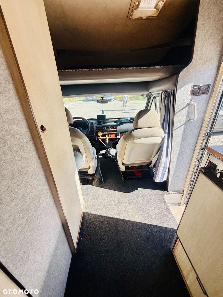 Ford Transit - 10