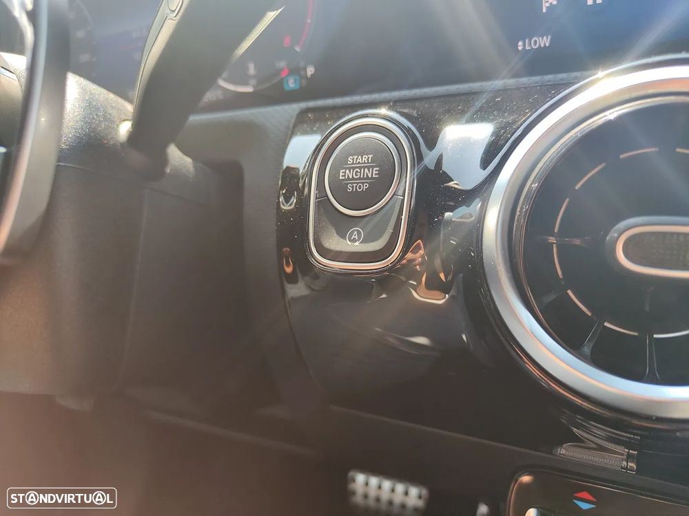 Mercedes-Benz A 180 d - 21