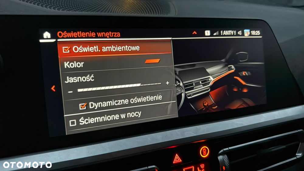 BMW Seria 3 330i xDrive M Sport sport - 31