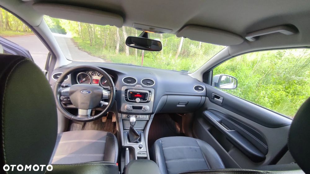 Ford Focus 2.0 Titanium - 10