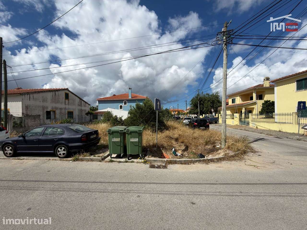 Terreno Urbano de Gaveto 300m2 para construção de Moradia em Azeitão - Grande imagem: 4/29