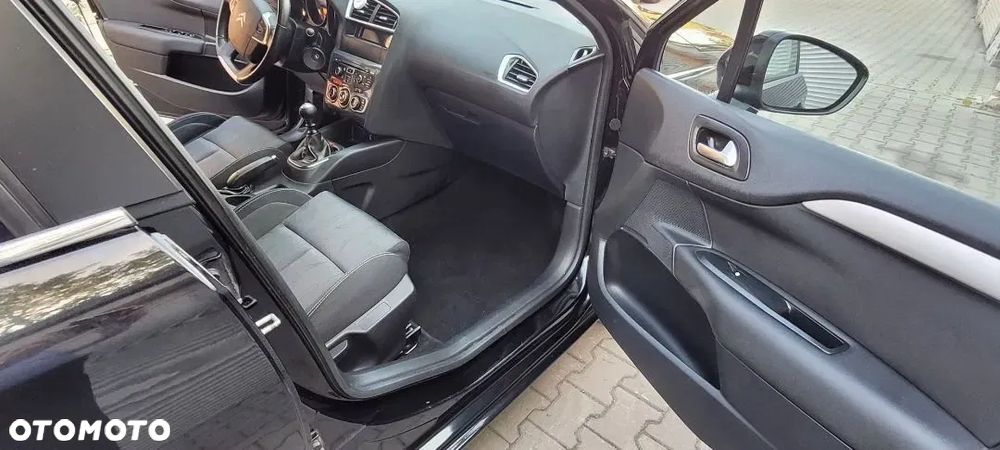 Citroën C4 1.2 e-THP Exclusive - 29