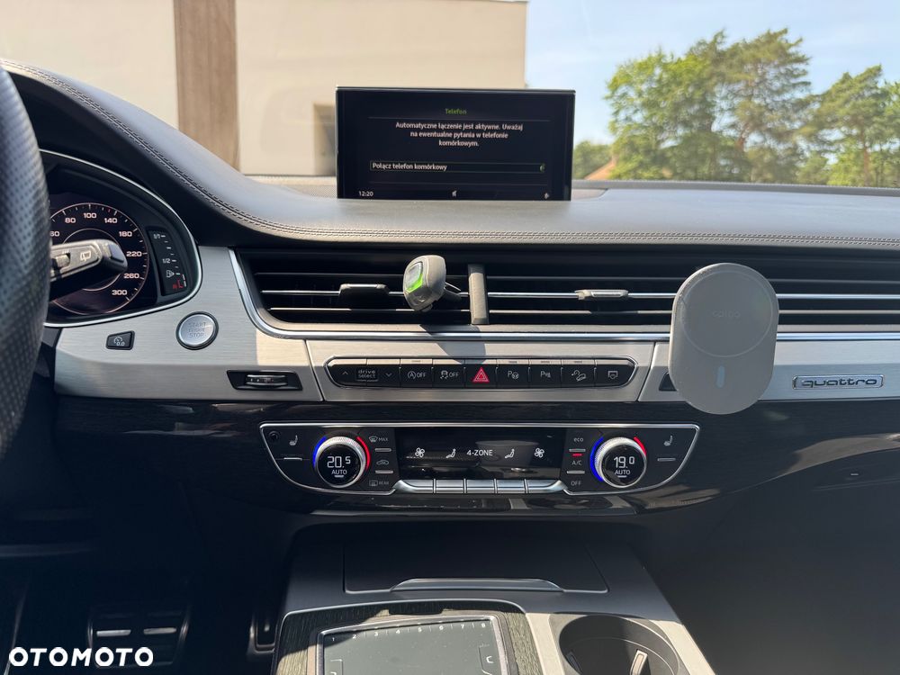 Audi Q7 - 21