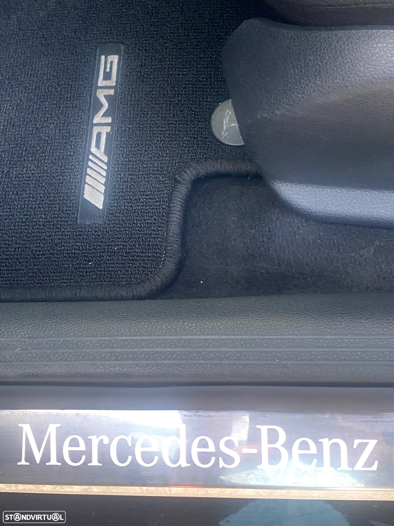 Mercedes-Benz 200 - 10