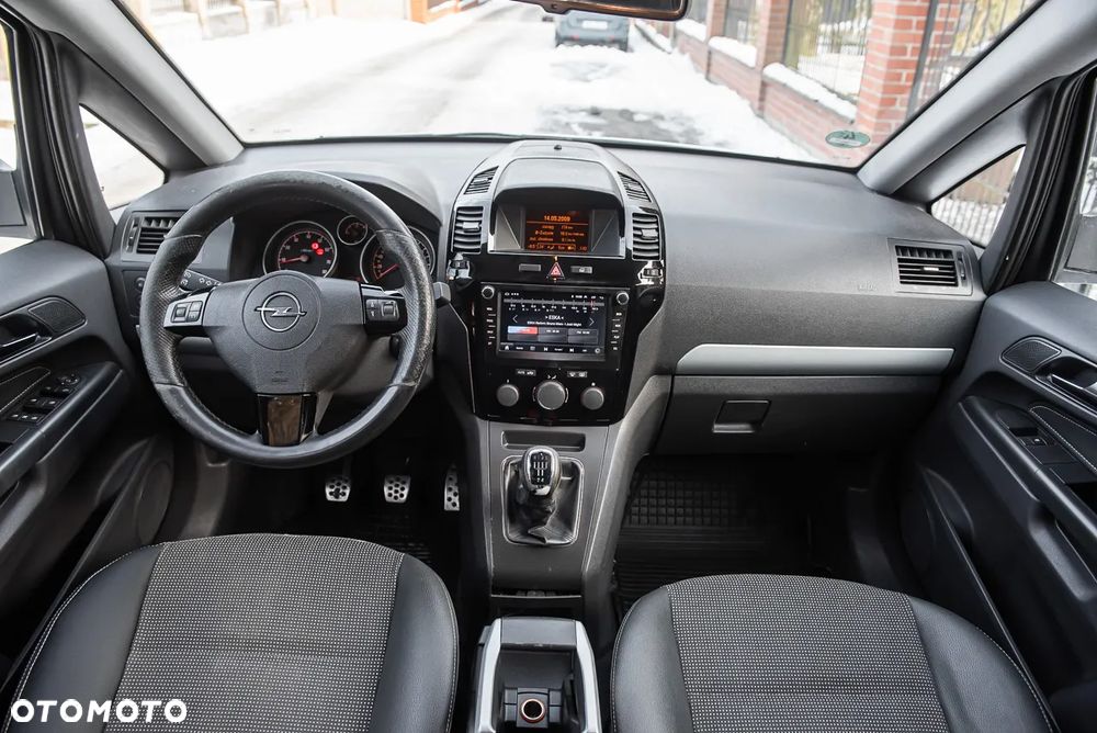 Opel Zafira - 6