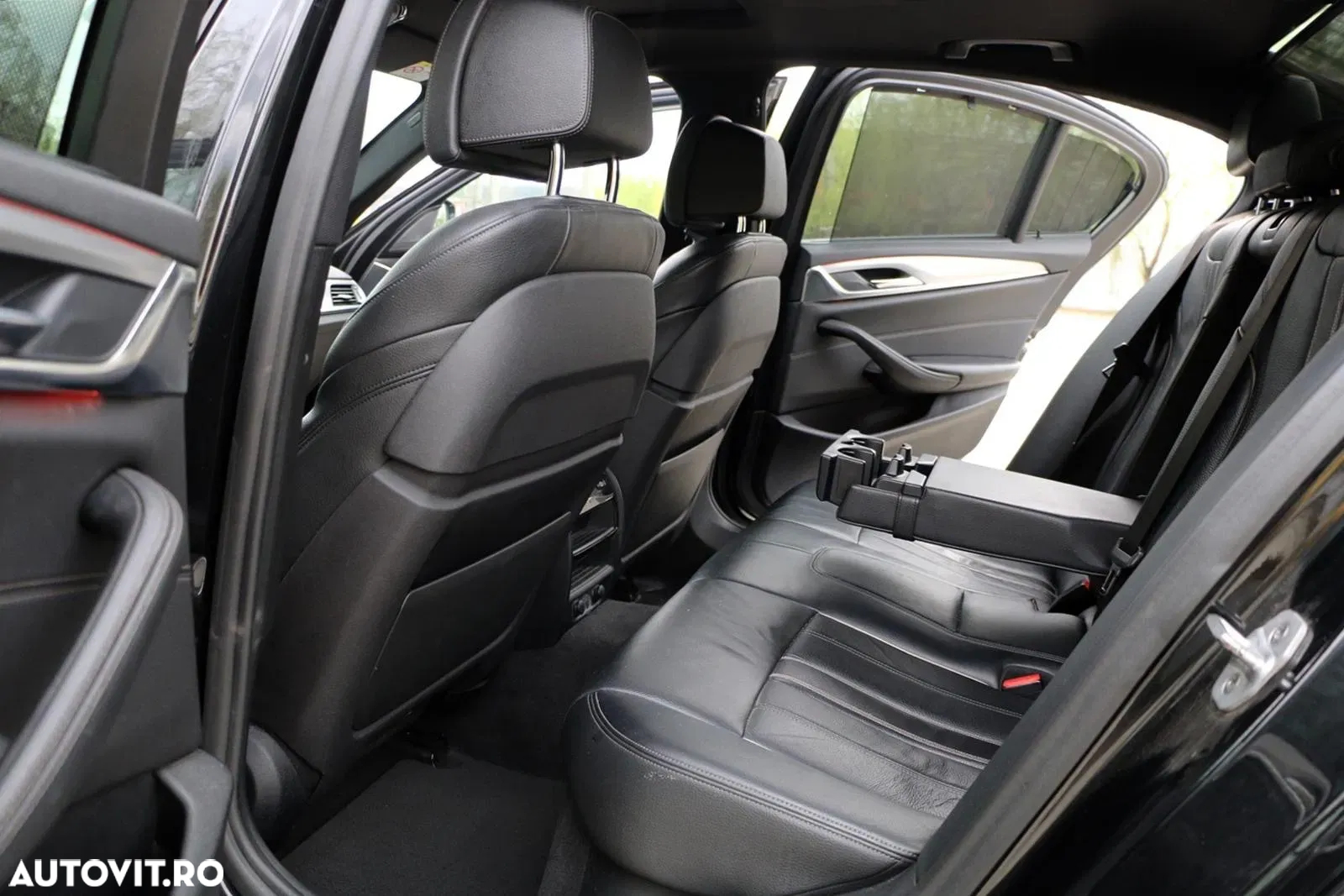 BMW Seria 5 520d xDrive AT - 19