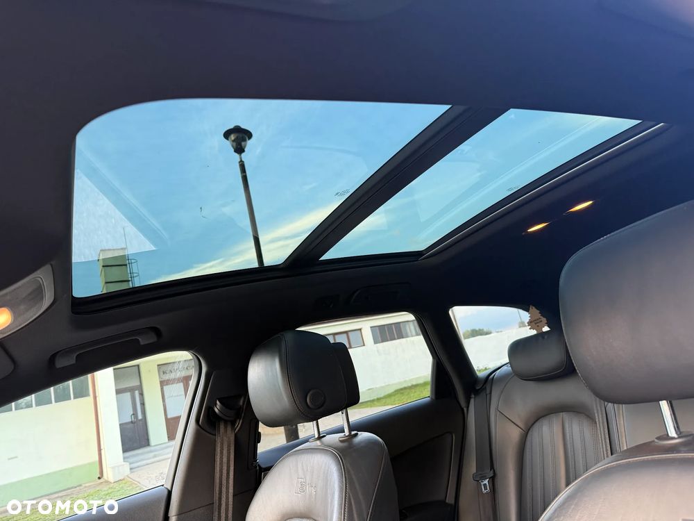Audi A6 Avant - 16