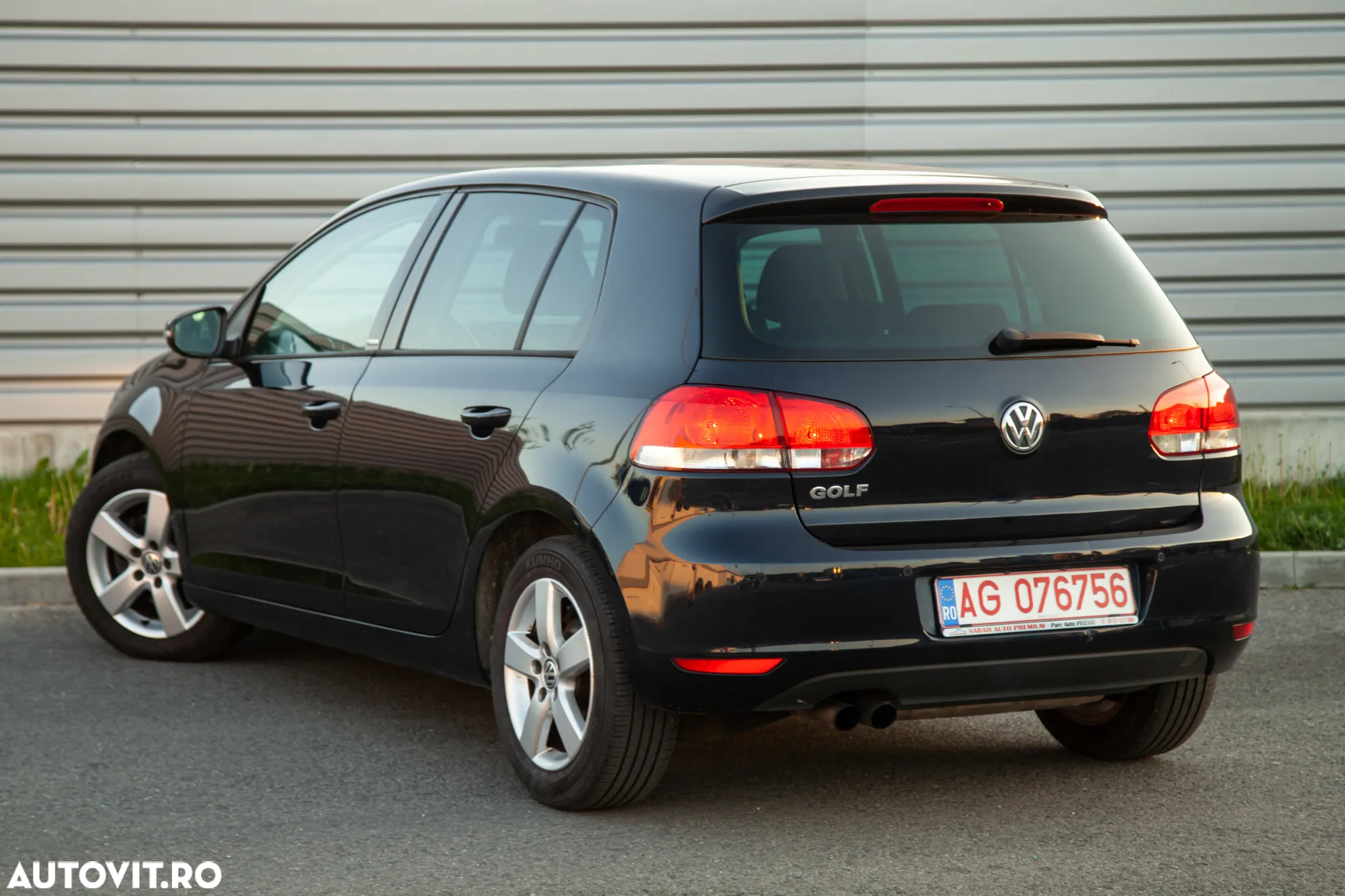 Volkswagen Golf 2.0 TDI DPF Style - 5