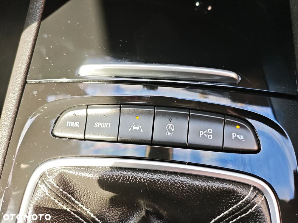 Opel Insignia 2.0 CDTI 4x4 Exclusive S&S - 27