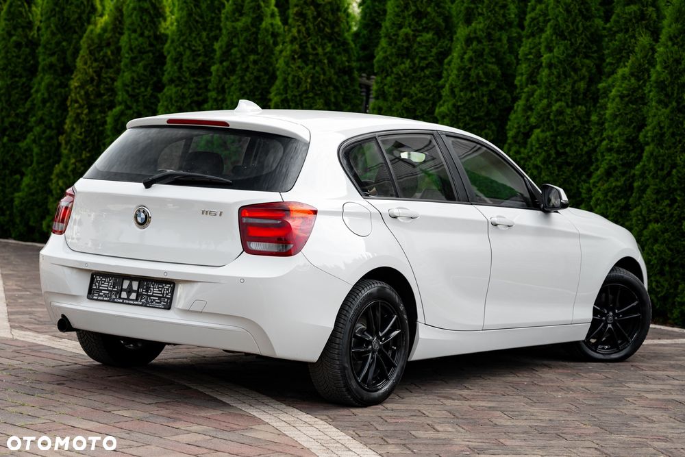 BMW Seria 1 116i Sport Line - 12