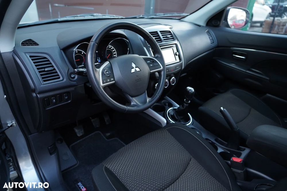 Mitsubishi ASX 1.8 DI-D 4WD Intense - 11