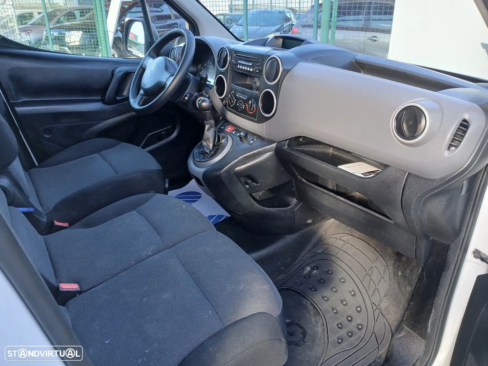 Peugeot Partner - 26