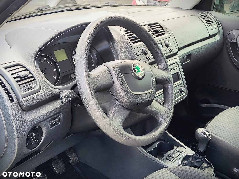 Skoda Fabia - 6