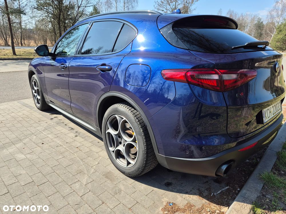 Alfa Romeo Stelvio 2.0 Turbo B-Tech Edition Q4 - 13