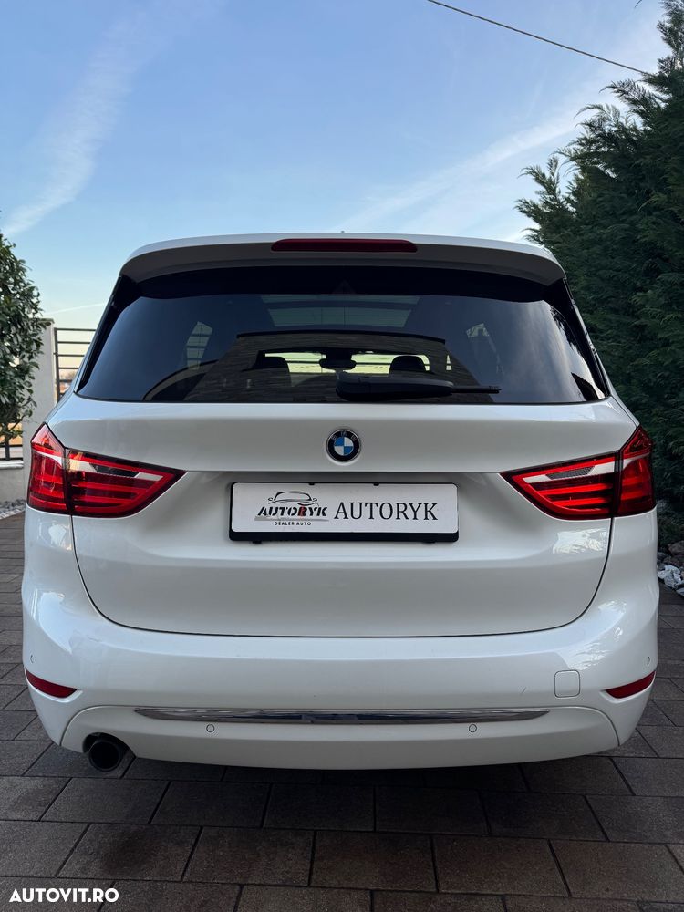 BMW Seria 2 218i Luxury Line - 4