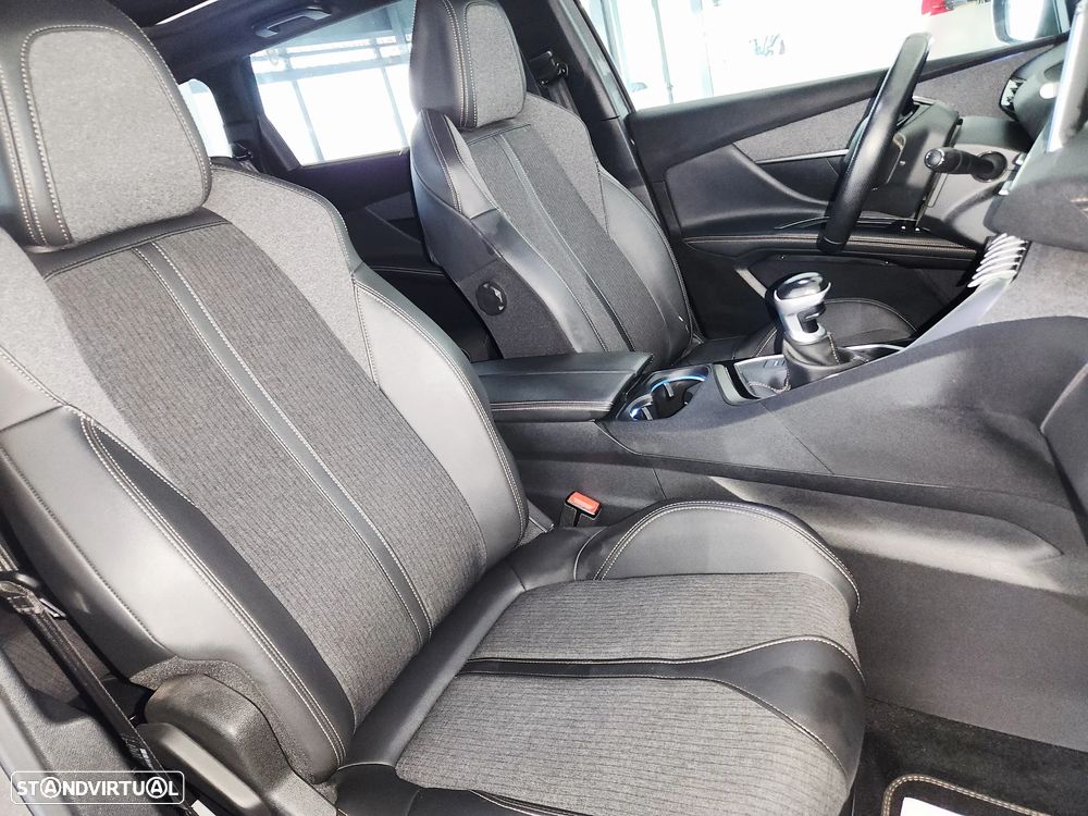 Peugeot 5008 1.5 BlueHDi GT Line - 45