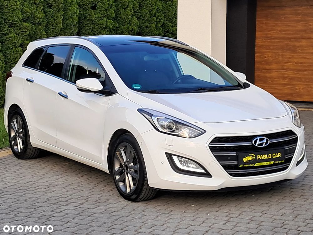 Hyundai i30 blue 1.6 CRDi DCT Premium - 16
