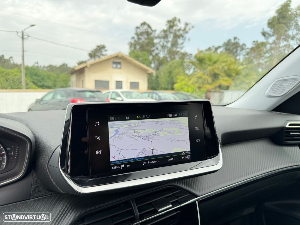 Peugeot 2008 1.2 PureTech Allure Pack - 18