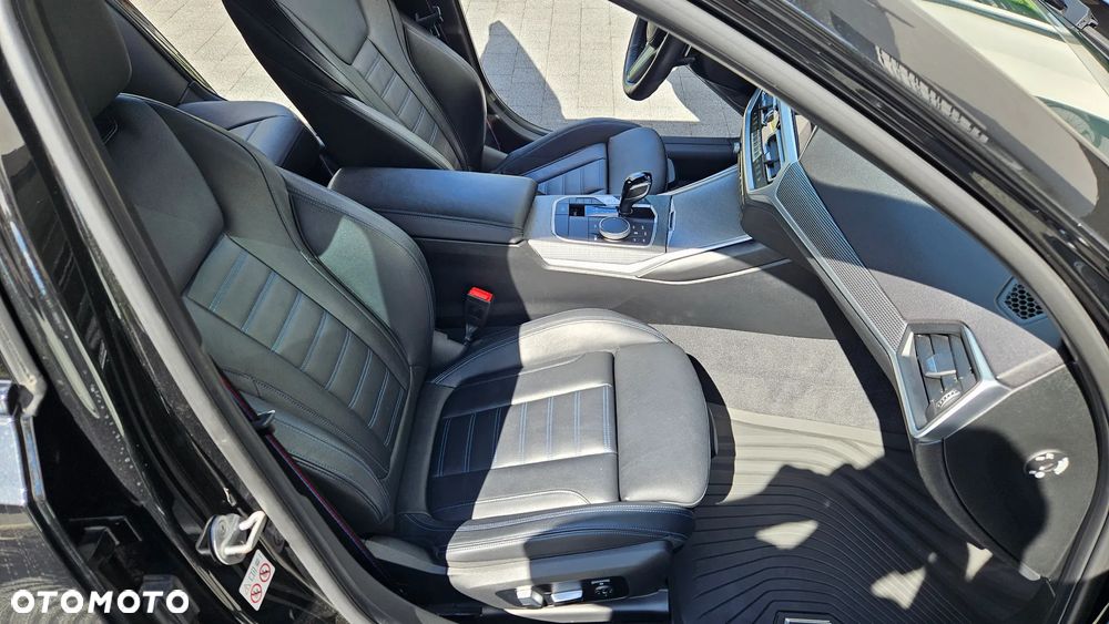 BMW Seria 3 330i xDrive M Sport sport - 16