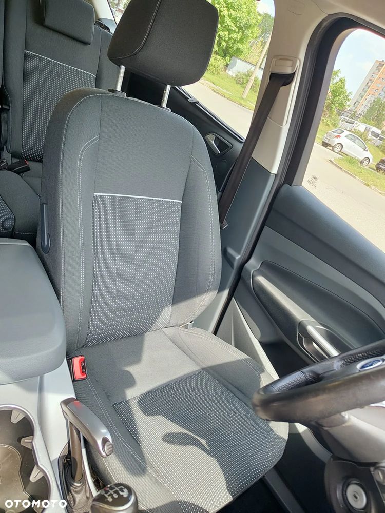 Ford C-MAX 2.0 TDCi Edition - 20