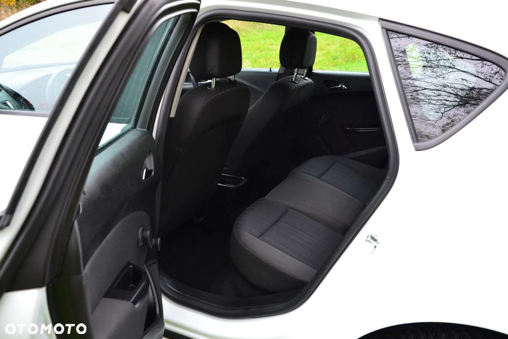 Opel Astra 1.4 EcoFLEX Design Edition - 2