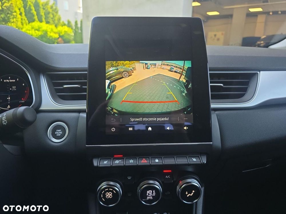 Renault Captur - 21