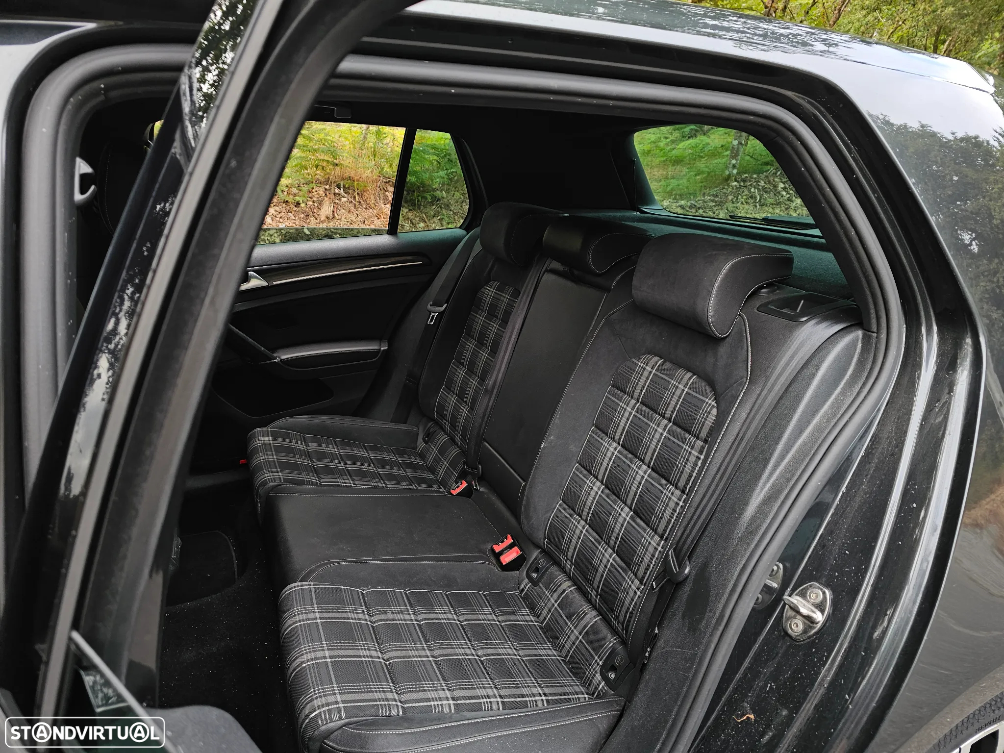 VW Golf GTD 2.0 TDI SCR DSG - 19