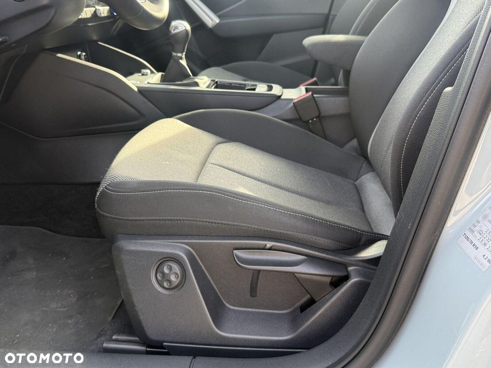 Audi Q2 - 13