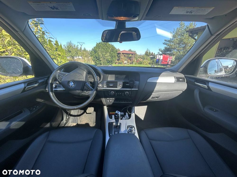 BMW X3 28i xDrive - 7