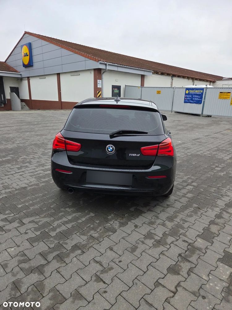 BMW Seria 1 - 15