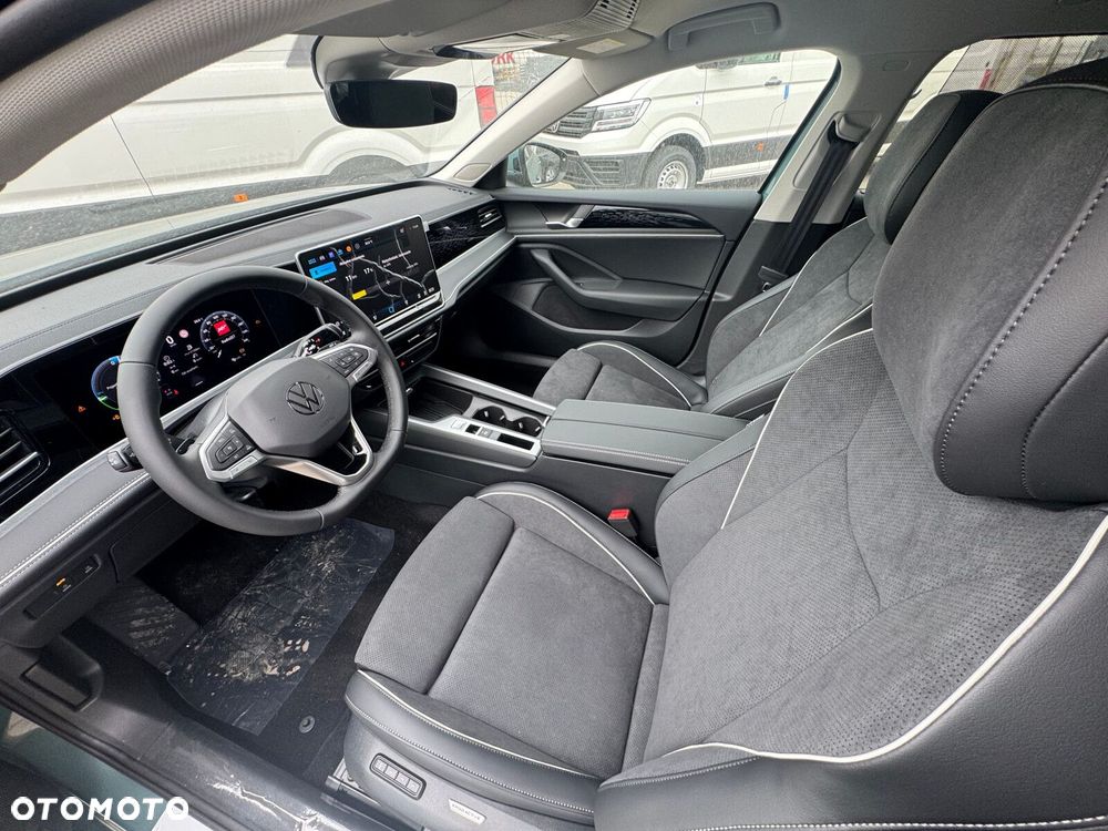 Volkswagen Passat Variant - 15