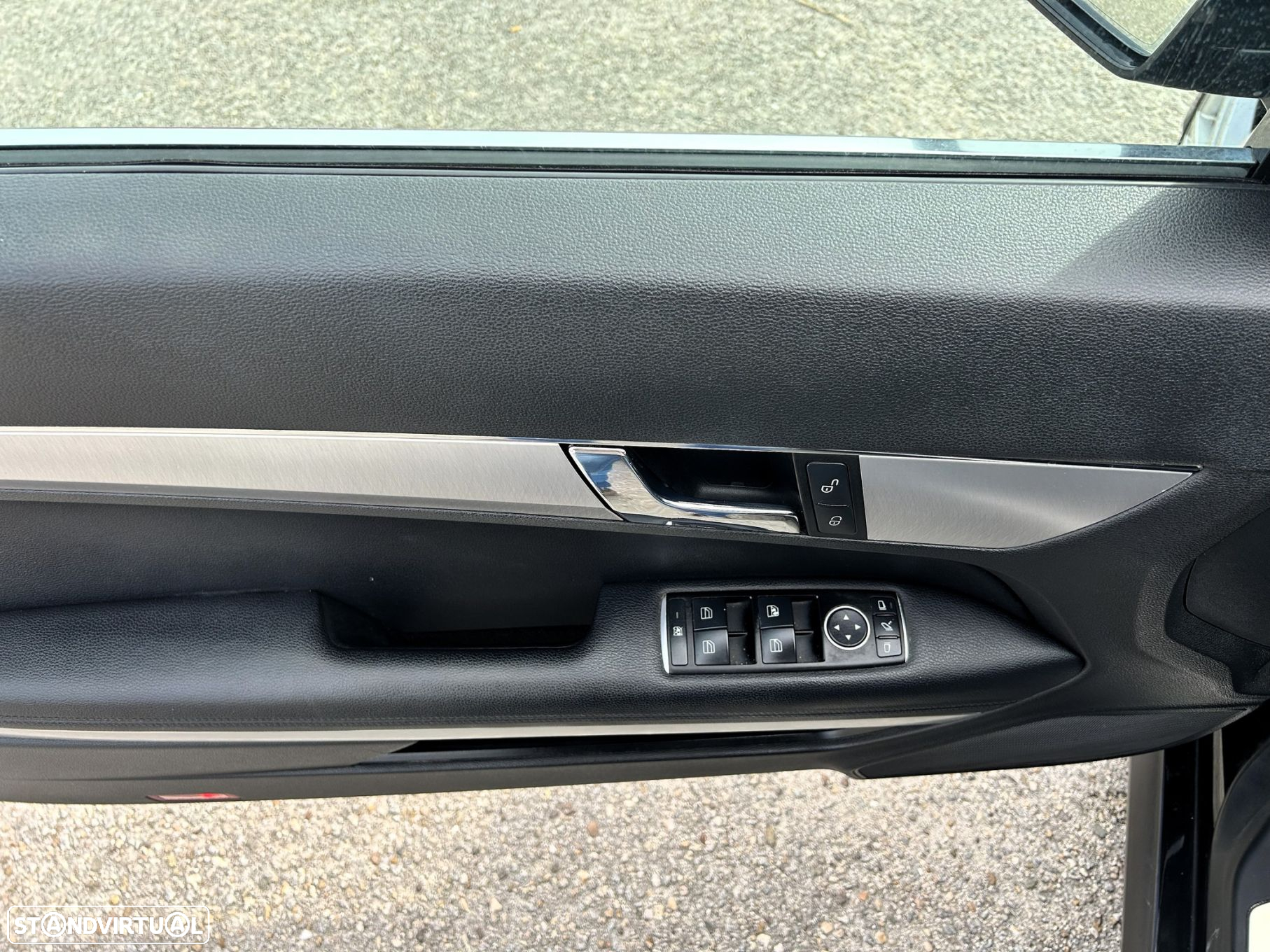 Mercedes-Benz E 250 CDi Avantgarde BlueEfficiency Auto. - 12