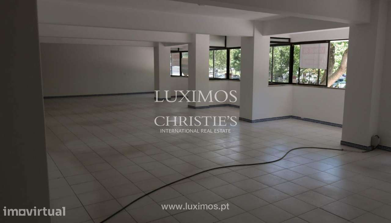 Loja comercial para venda, em Albufeira centro, Algarve - Grande imagem: 2/21
