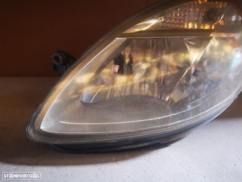 LANCIA MUSA FAROL ESQUERDO - FF200 - 2