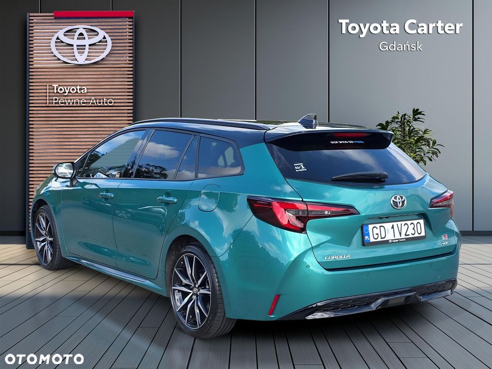 Toyota Corolla - 4