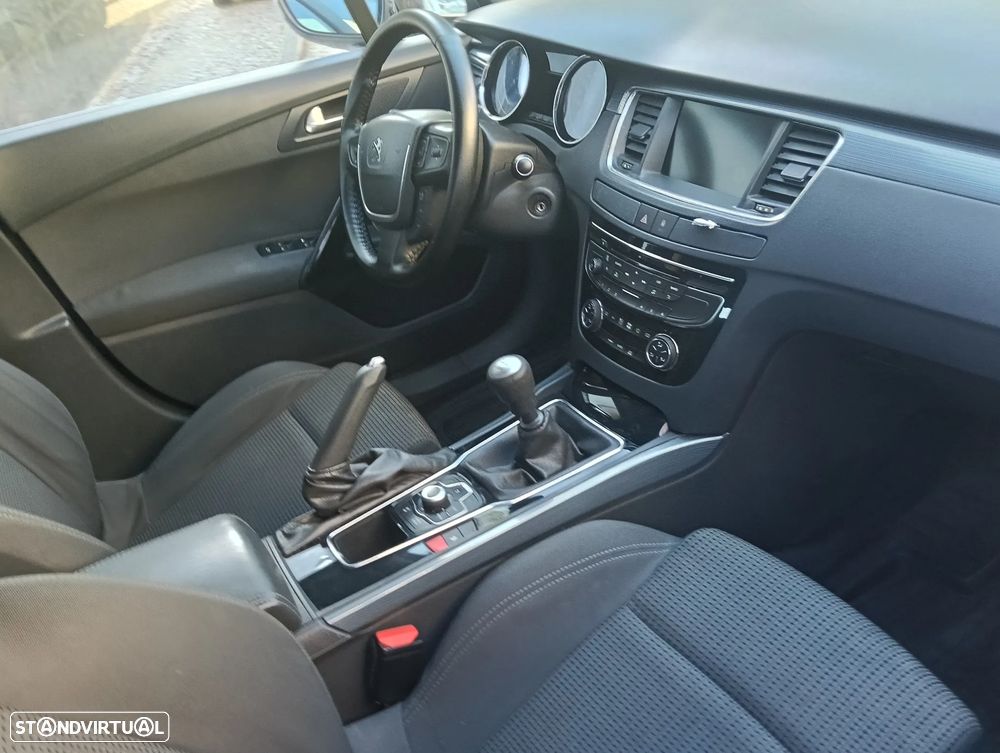 Peugeot 508 SW - 9