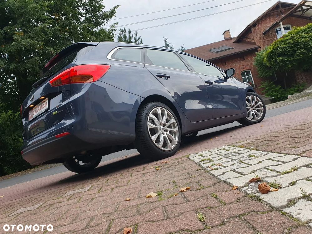 Kia Ceed 1.6 GDI XL - 8
